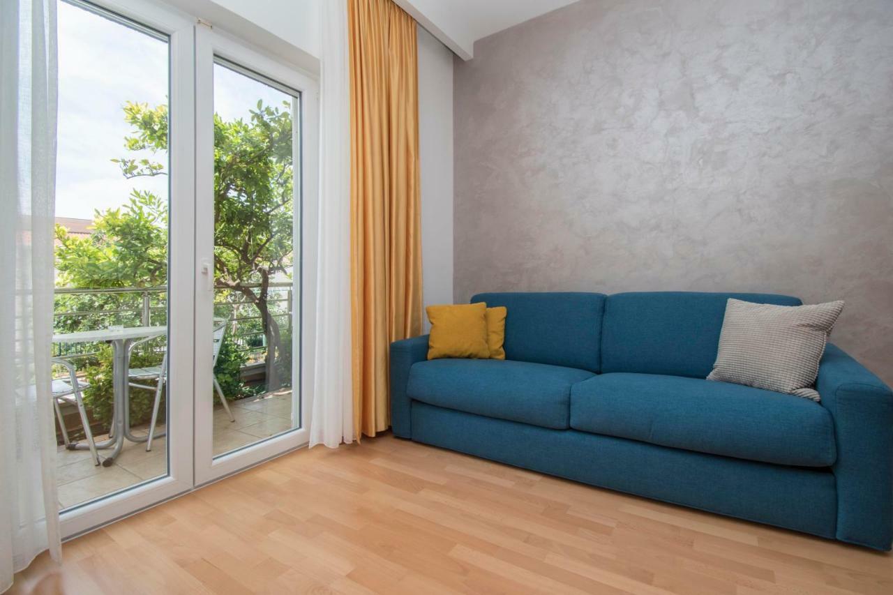 Apartments Antonio Tučepi Extérieur photo